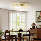 Plafón LED de tres aros en una cocina