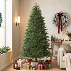 Árbol de Navidad de 210 cm junto a una corona en el salón