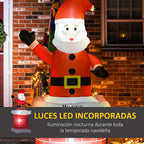 Luces LED incorporadas: detalle del Papá Noel hinchable iluminado de noche en una chimenea