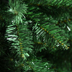 Detalle de las agujas verdes del abeto de Navidad