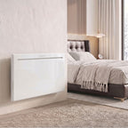 Calefactor de pared blanco de 1500 W en un salón