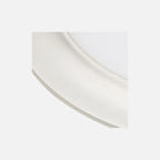 Detalle del aro perla plata del downlight empotrable de 15 W