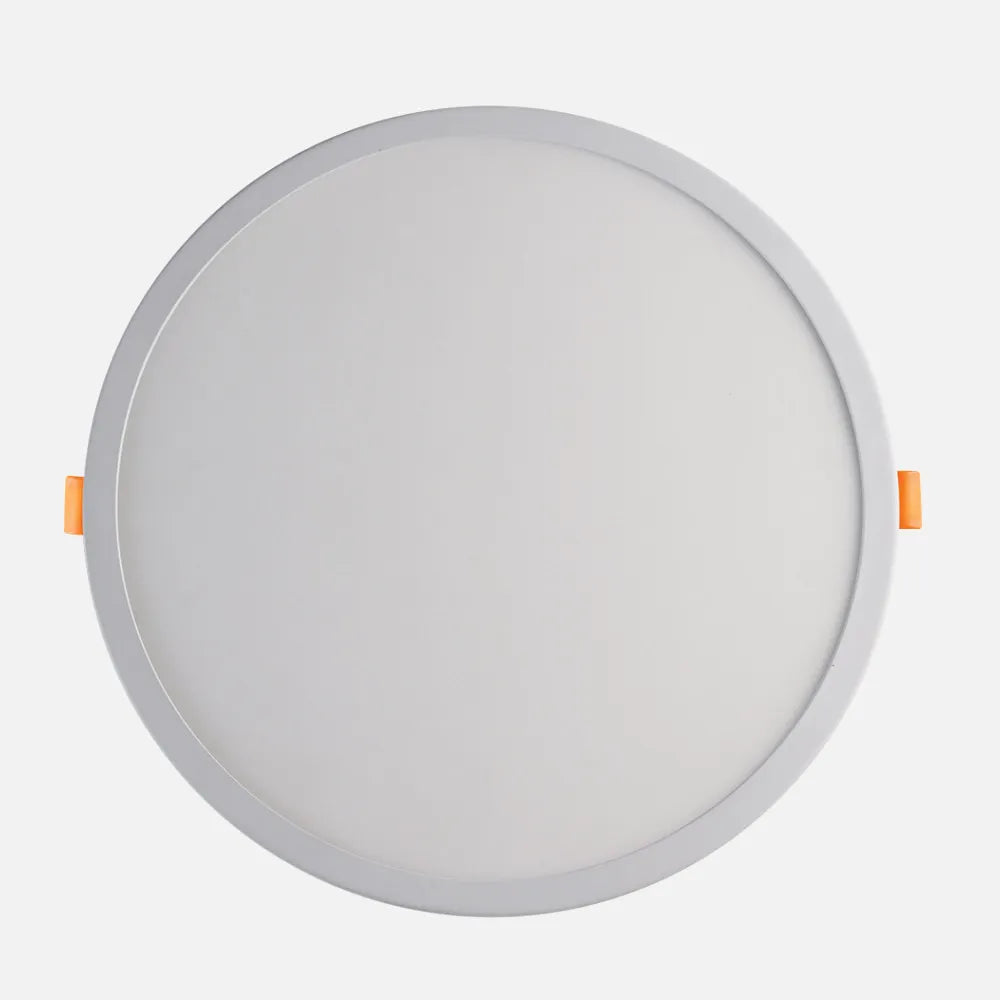 Detalle del downlight LED empotrable de 20 W de aluminio y policarbonato