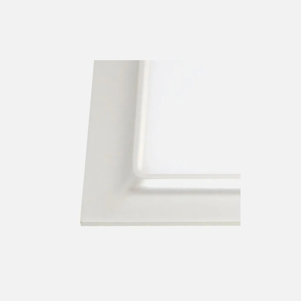 Detalle del marco perla plata del downlight empotrable cuadrado de 9 W