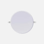Downlight LED empotrable redondo blanco de 24 W y 2 cm de altura visto de frente