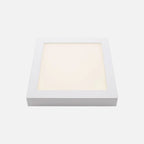Downlight LED cuadrado de superficie blanco de 22,5 por 22,5 cm
