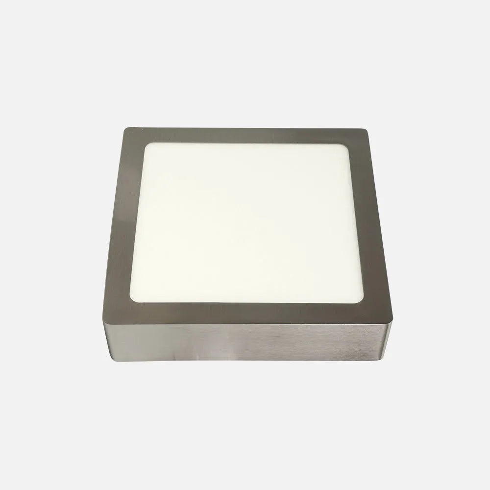 Downlight LED cuadrado de superficie acabado níquel de 22,5 por 22,5 cm