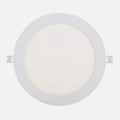 Downlight LED empotrable blanco de 18 W y 4000 K visto de frente, con los muelles de sujeción