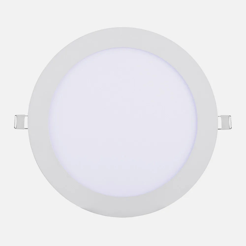 Downlight LED empotrable blanco de 4 W y 6500 K visto de frente, con los muelles de sujeción