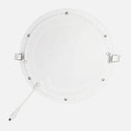 Parte trasera del downlight empotrable con los muelles de fijación y el cable de conexión