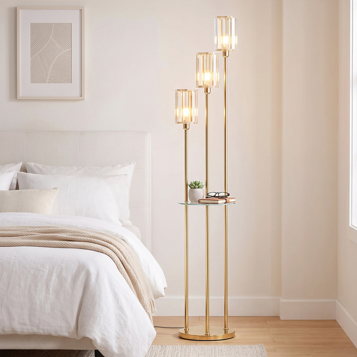 Lámpara de pie dorada de 3 luces con repisa de vidrio, vista 4