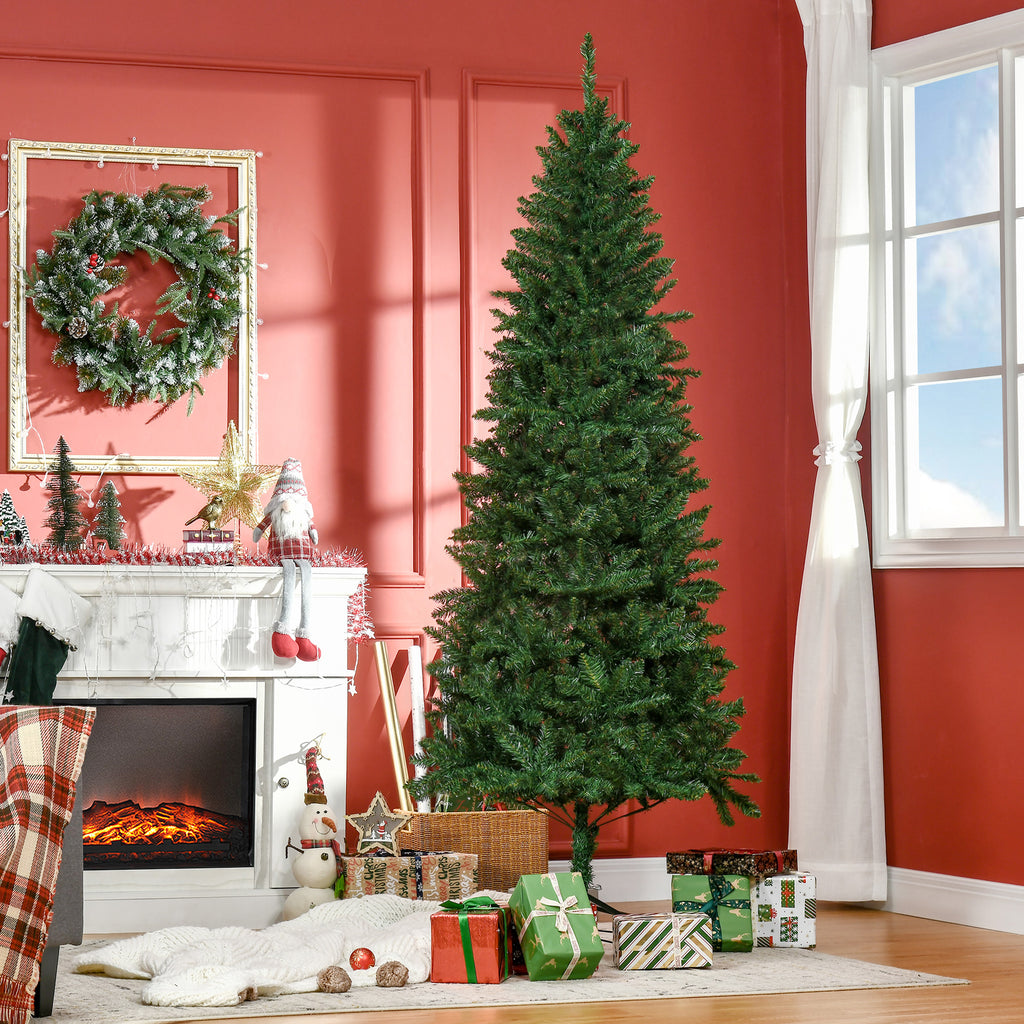 Árbol de Navidad de 210 cm en un salón de pared roja con chimenea