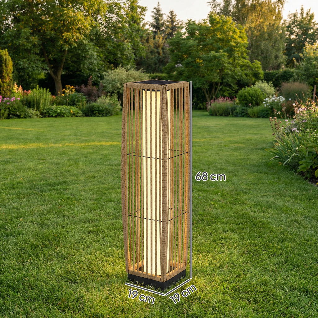 Medidas de la linterna solar: 19 × 19 × 68 cm
