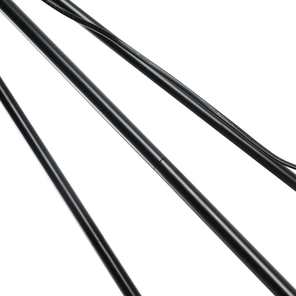 Estructura triangular de metal estable y duradera